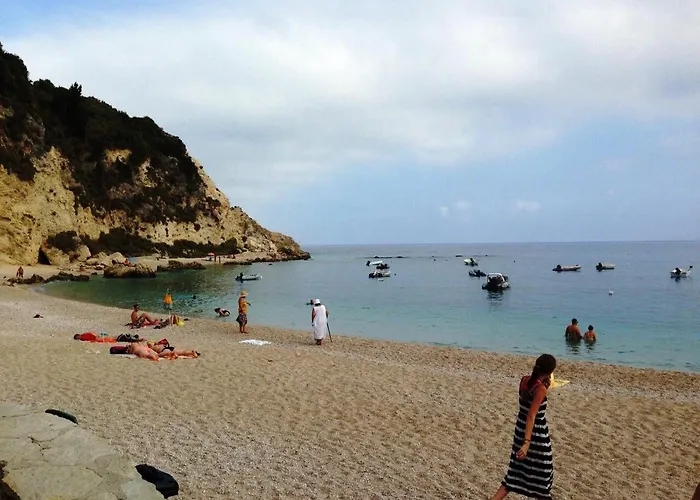 Deep Blue-daphne * Áyios Nikítas